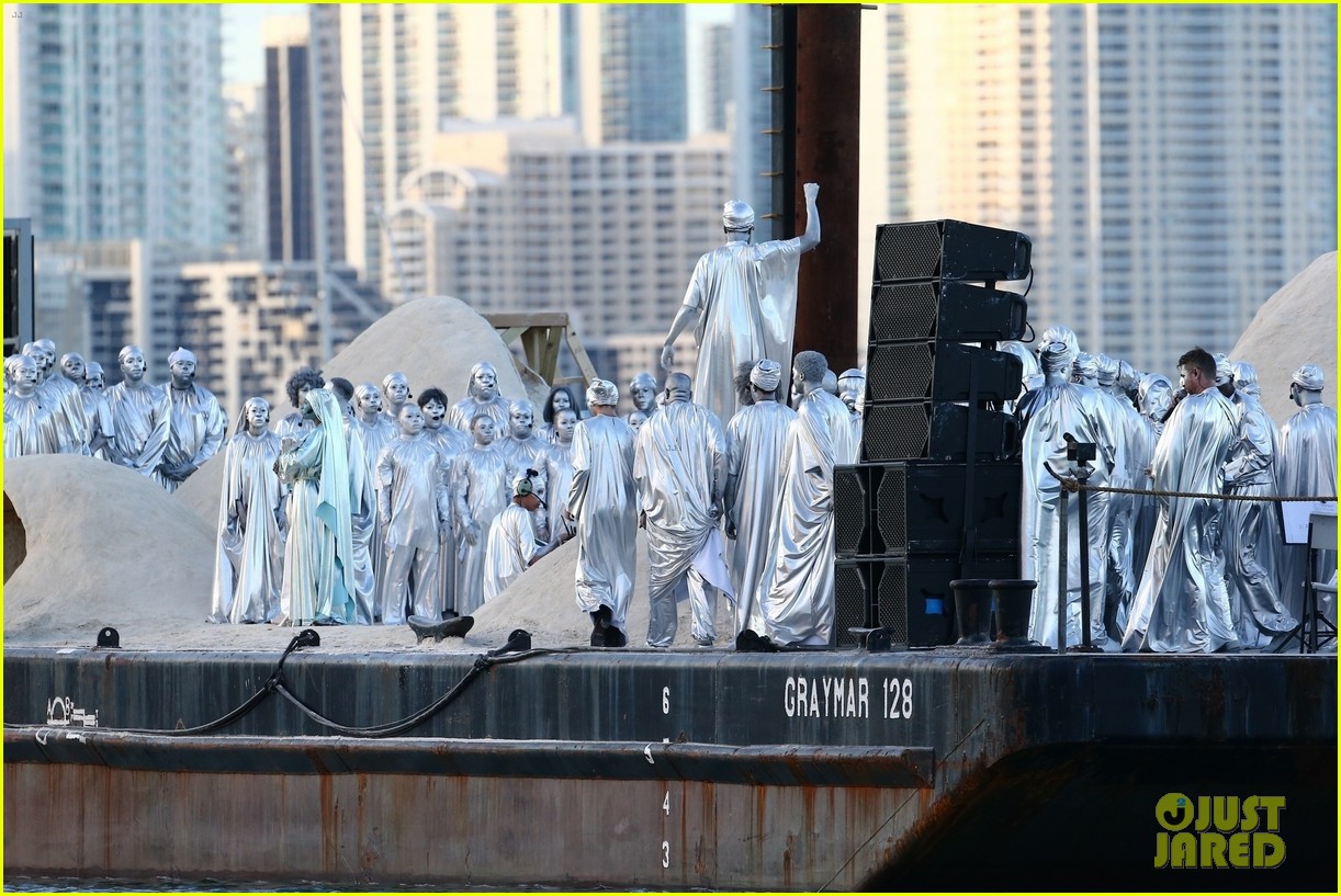Kanye West Gets Covered in Silver Paint for 'Mary' Opera Performance in