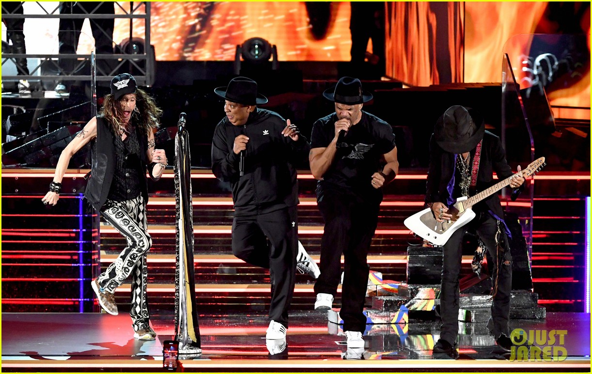 Aerosmith & RunDMC Perform Together at the Grammys 2020 Photo 4424032