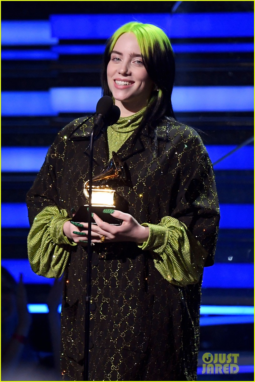 Billie Eilish Wins Song of the Year for 'Bad Guy' at Grammys 2020(00)