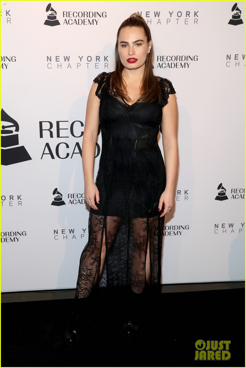 Photo: broadway stars gather to celebrate the grammys 01 | Photo