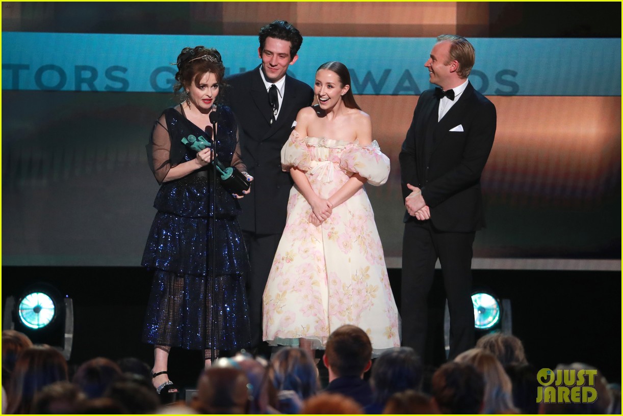 Photo the crown wins sag awards 2020 01 Photo 4418978 Just Jared