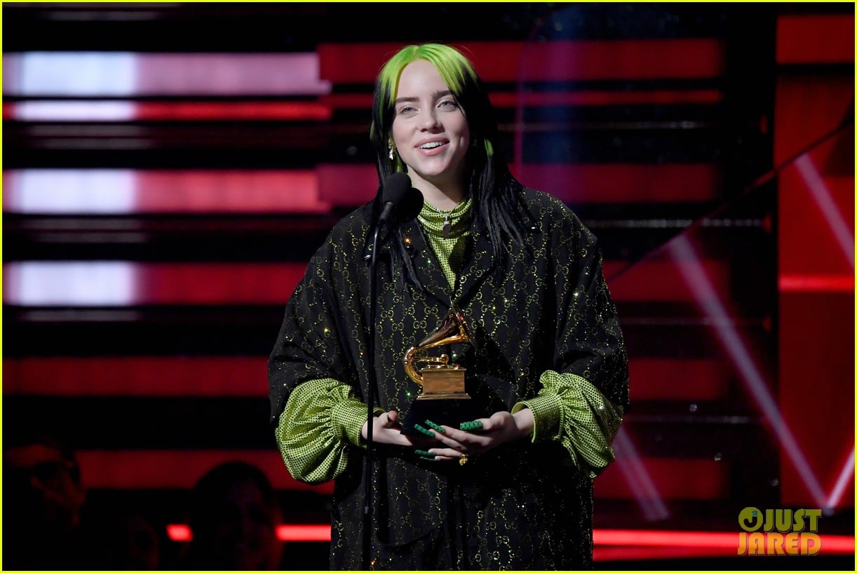 Billie Eilish Wins Best New Artist at Grammys 2020, Thanks the Fans! Photo 4424399 Grammys