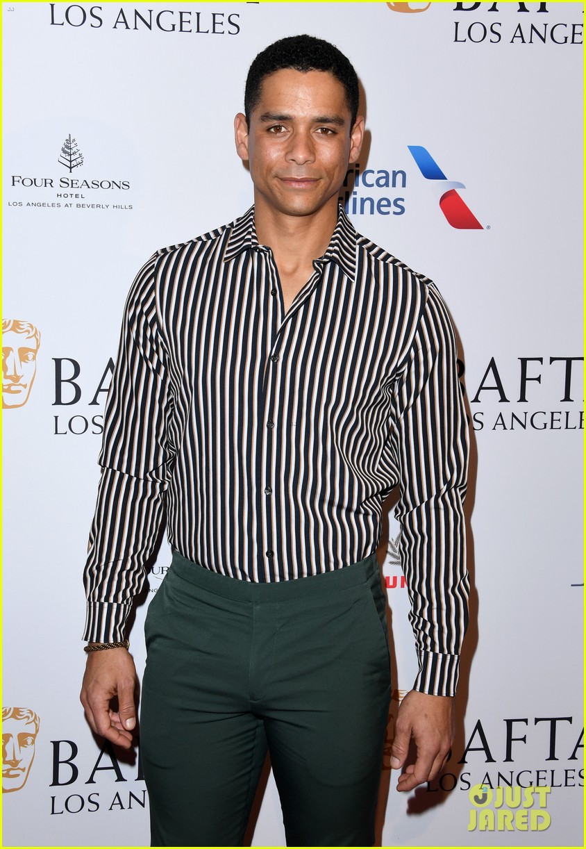 Photo: isla fisher sacha baron cohen hold hands bafta tea party 03