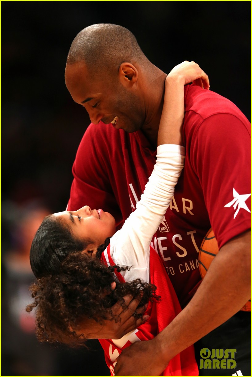Kobe Bryant's 13YearOld Daughter Gianna Dies in Helicopter Crash With