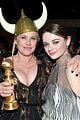 joey king reveals how patricia arquette gave her that bruise 04