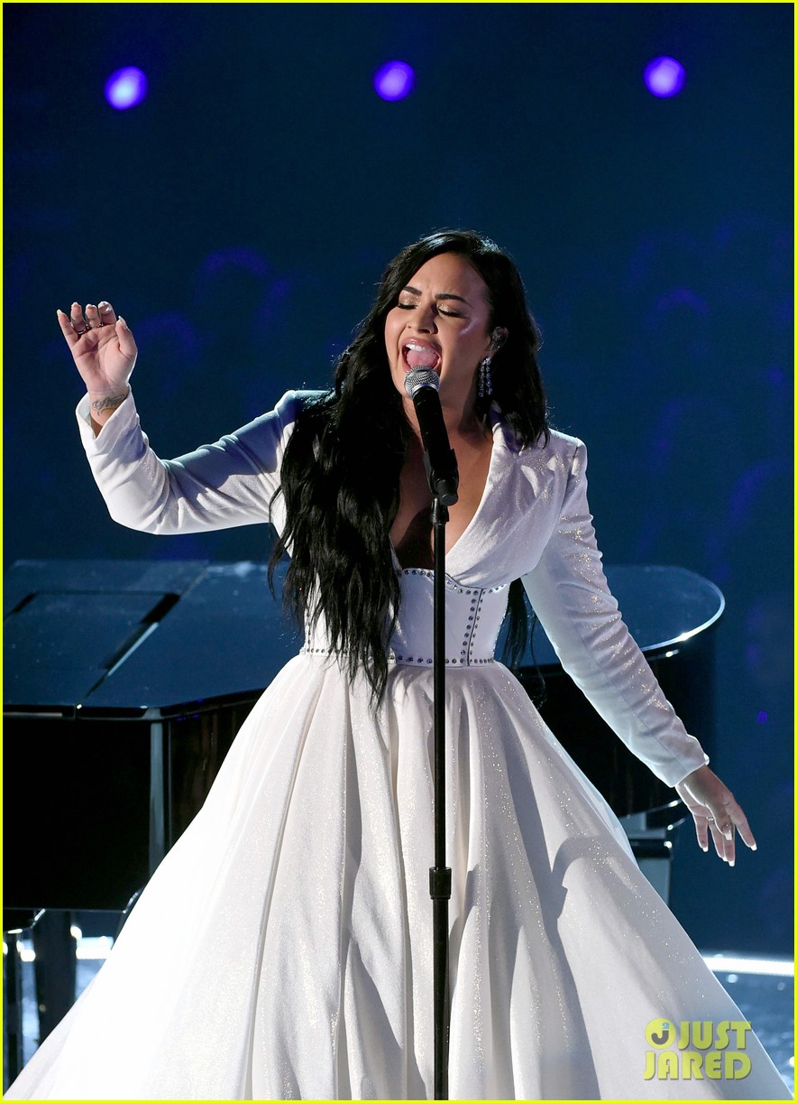 Demi Lovato Gives Emotional Performance of New Song 'Anyone' at Grammys