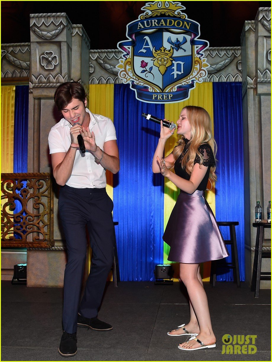 Ryan McCartan Writes Open Letter on Dove Cameron Split 'We Were a Bad