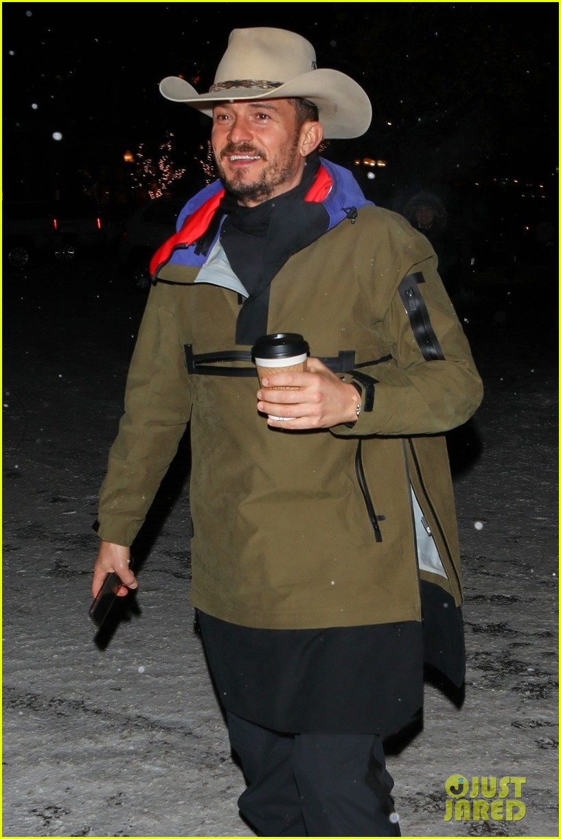 Katy Perry & Orlando Bloom Enjoy Romantic Getaway in Aspen!: Photo