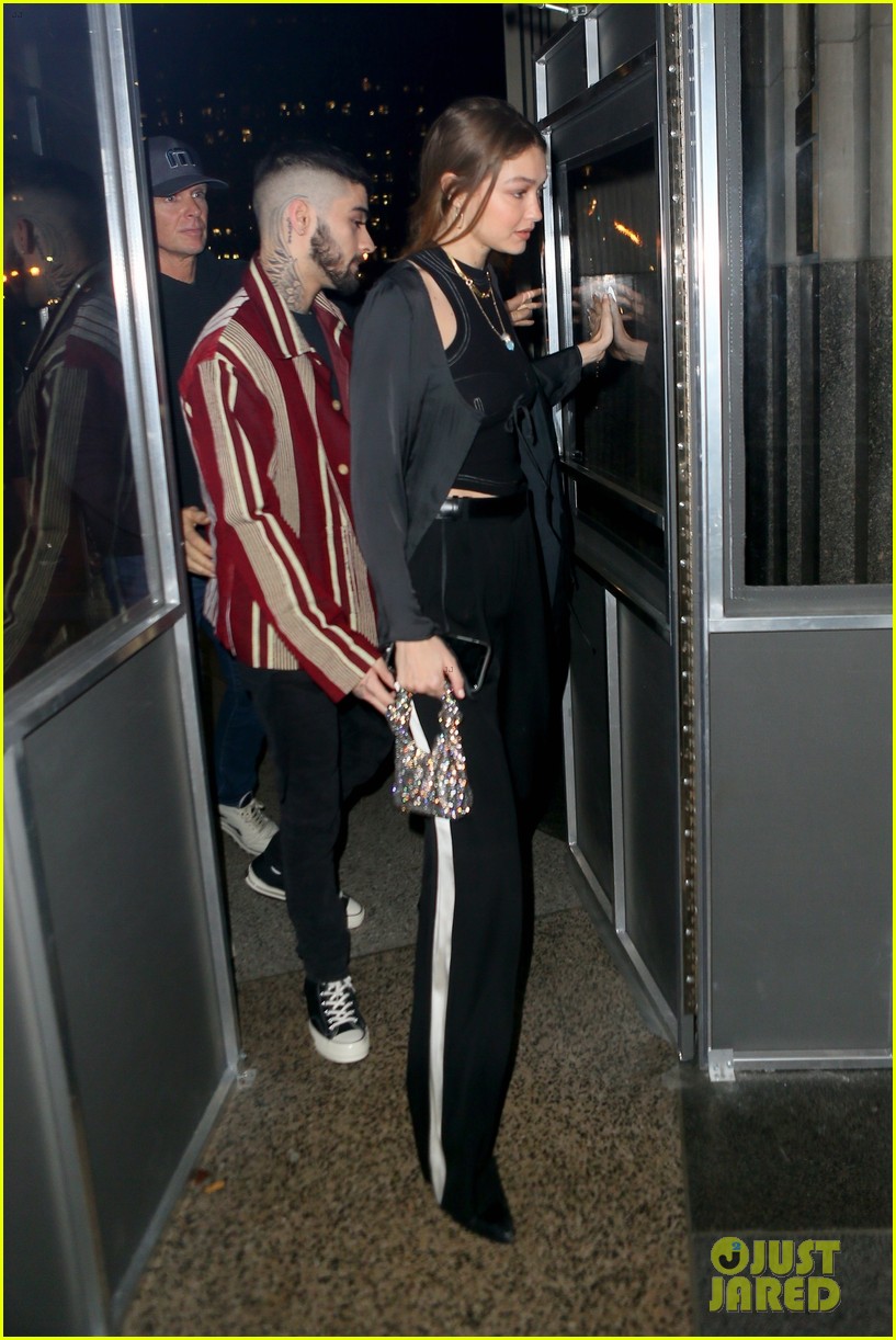 Zayn Malik Celebrates 27th Birthday with OnAgain Girlfriend Gigi Hadid