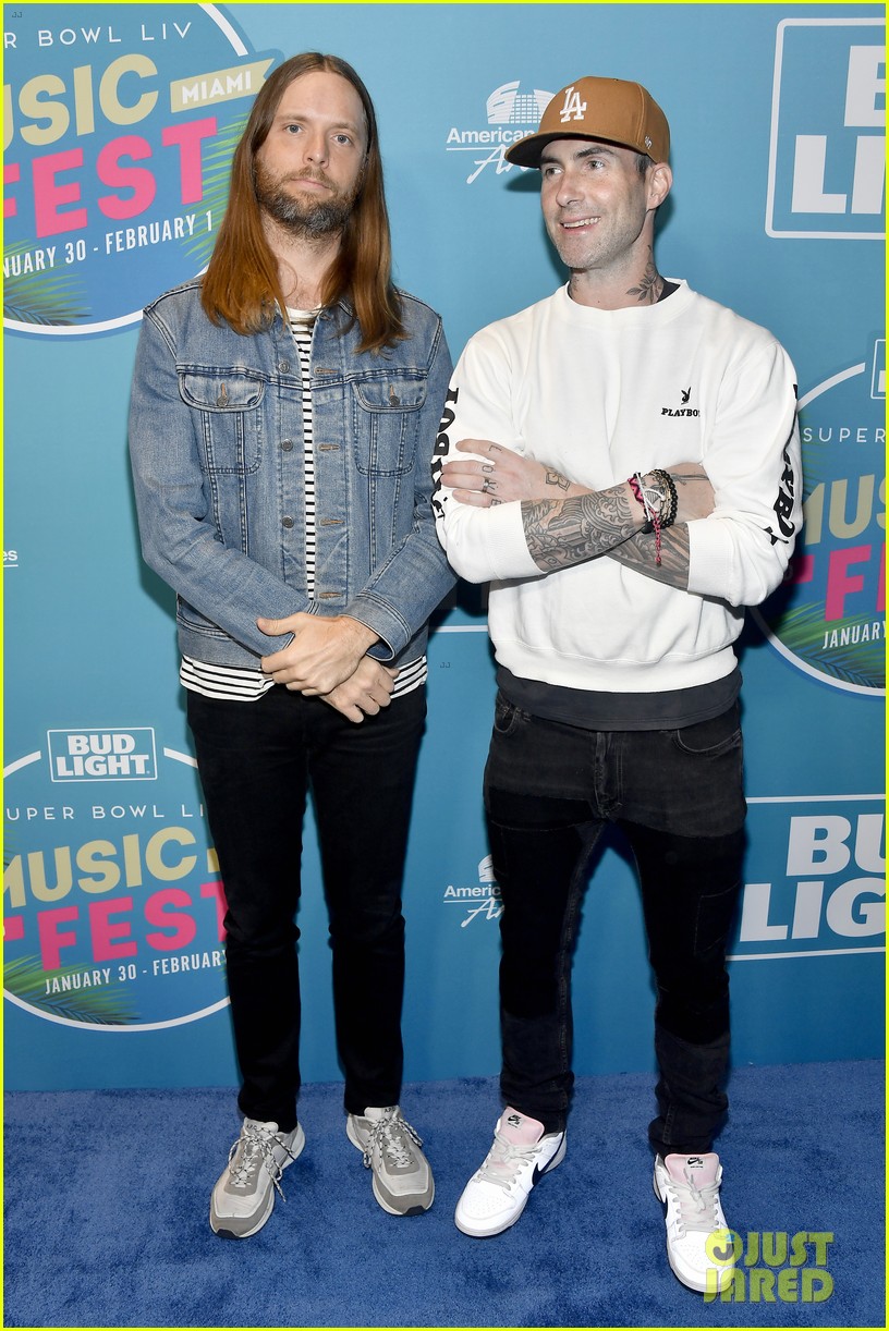 Adam Levine in a Canadian Tuxedo  Thats one dope ass Canadian Tuxedo