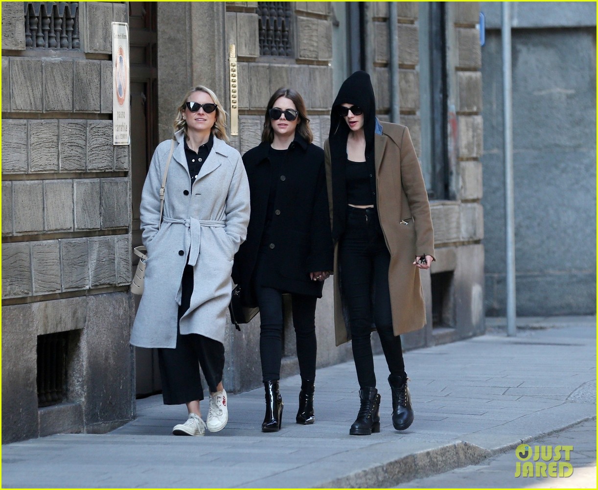 Photo: cara delevingne ashley benson shopping in milan 28 | Photo