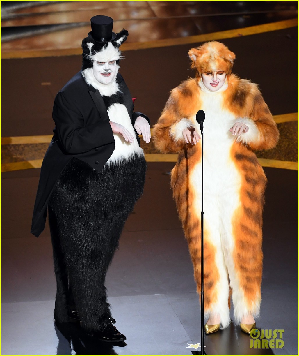 Visual Effects Society Slams the Oscars for That 'Cats' Moment Photo