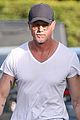 eric dane puts his muscles on displays while running errands 01