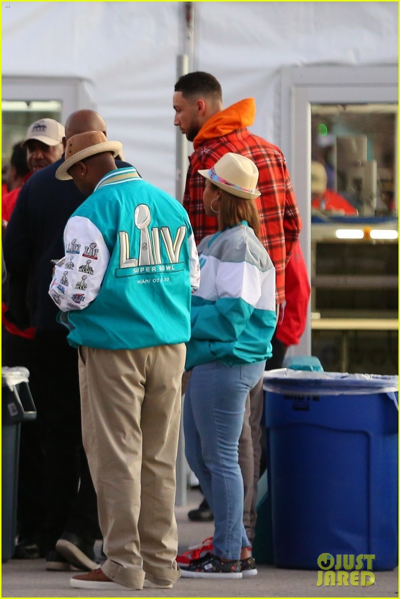 Kendall Jenner Attends Super Bowl 2020 with Boyfriend Ben Simmons