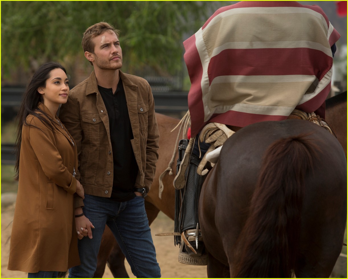 Peter Weber's Ex Merissa Pence Warns Him About Victoria Fuller on 'The