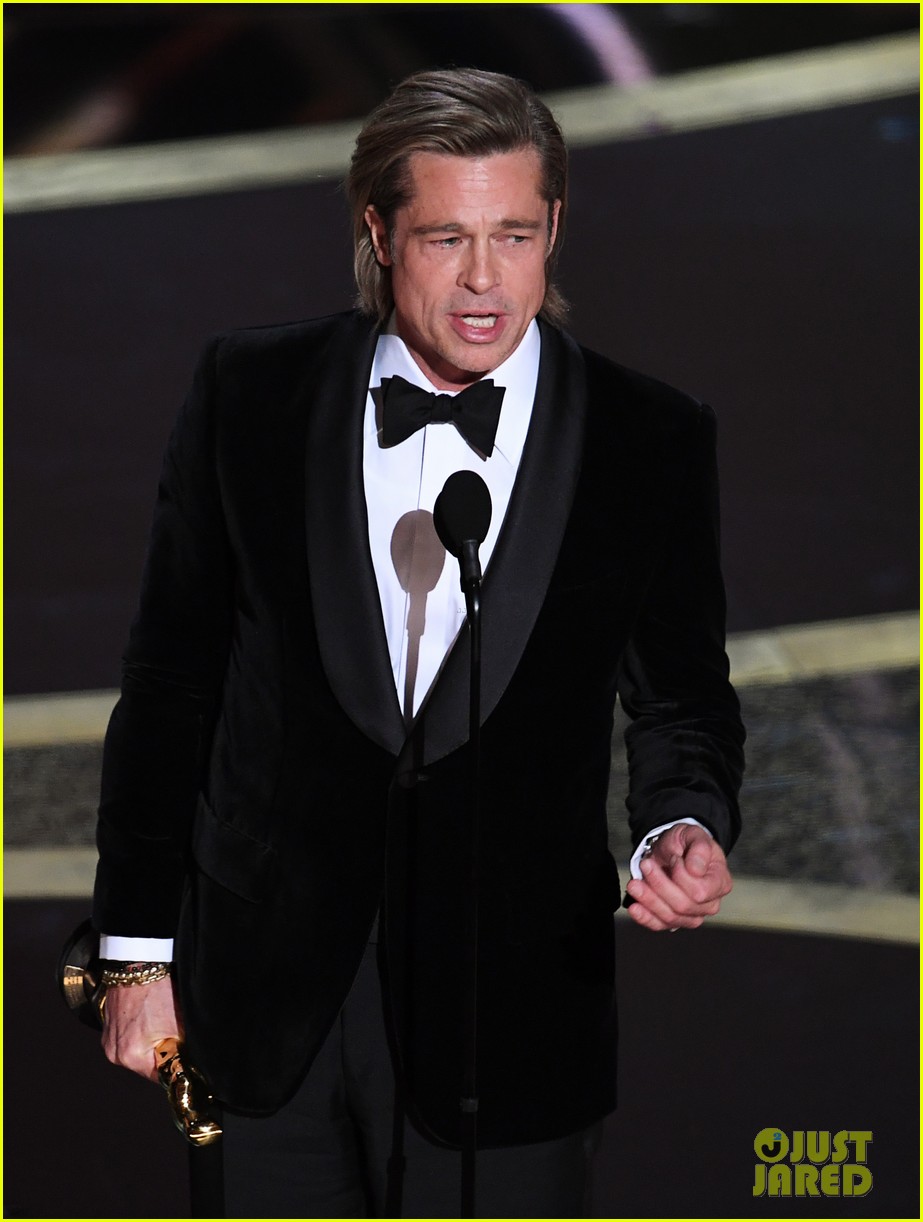 Brad Pitt Mentions His 6 Kids During Oscars 2020 Acceptance Speech(00)