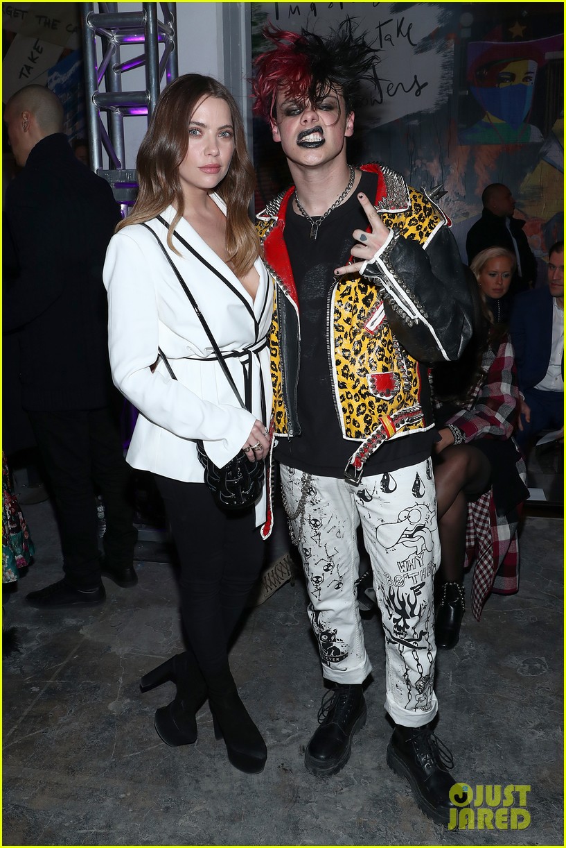 Bebe Rexha Performs During E1972 Fashion Show Photo Andi Dorfman Ashley Benson Ashley Greene Bebe Rexha Cody Simpson Fai Khadra Olivia Palermo Tinashe Tommy Dorfman Yungblud Pictures Just Jared Bebe Rexha Performs During E1972 Fashion Show Photo Andi Dorfman Ashley Benson Ashley Greene Bebe Rexha Cody Simpson Fai Khadra Olivia Palermo Tinashe Tommy Dorfman Yungblud Pictures Just Jared
