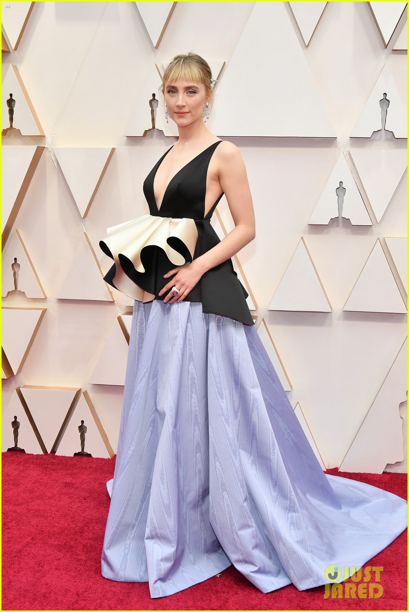 Saoirse Ronan Stuns in Gucci for Her Fourth Oscars as a Nominee!: Photo