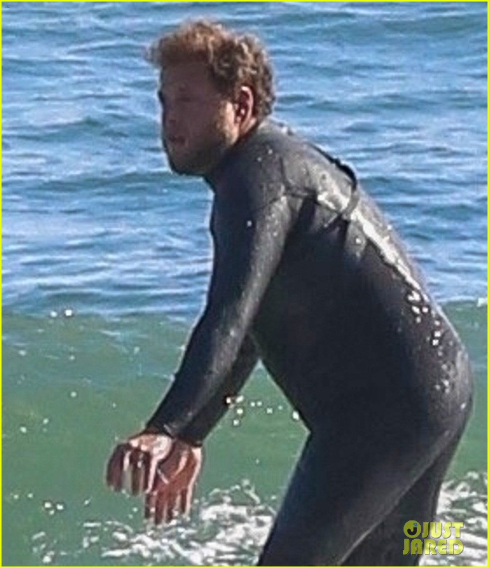 Jonah Hill Wears SkinTight Wetsuit While Surfing in Santa Monica