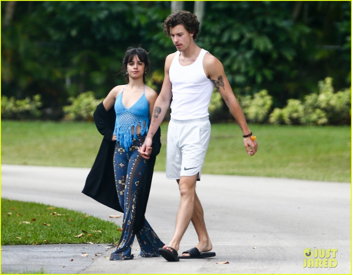 Shawn Mendes & Camila Cabello Share a Passionate Kiss on Their Morning