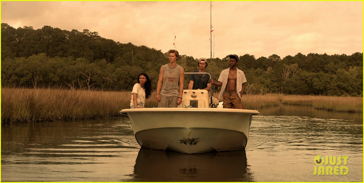netflix debuts trailer for their new teen drama outer banks 044452203