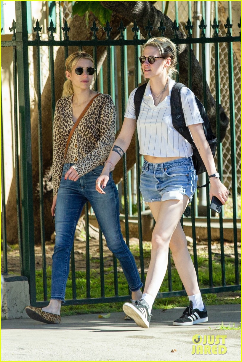 Kristen Stewart Gives Emma Roberts a Tour of Her Friend's New Apartment