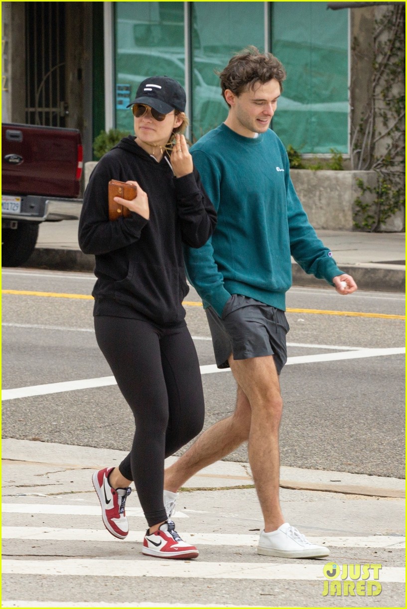 Olivia Wilde Has a Hot Younger Brother & They Were Just Spotted