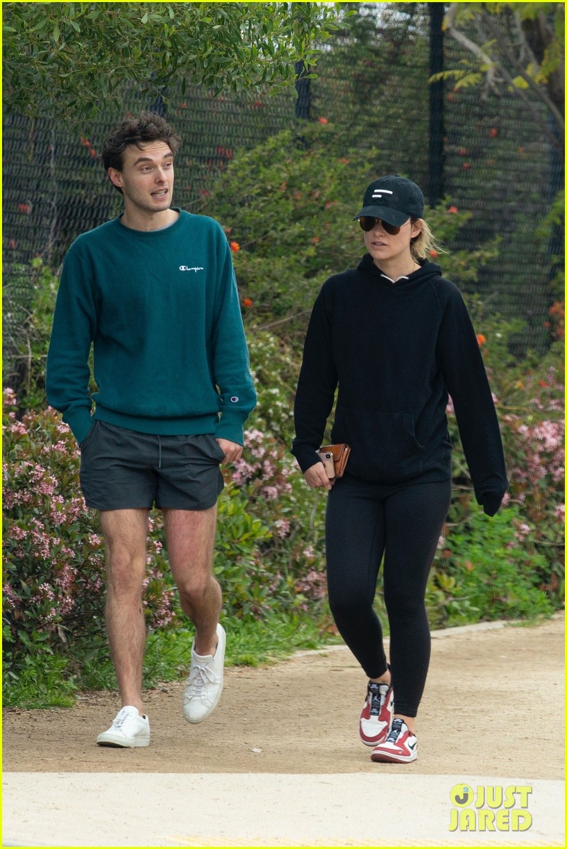 Photo: olivia wilde walk with her brother charlie cockburn 18 | Photo