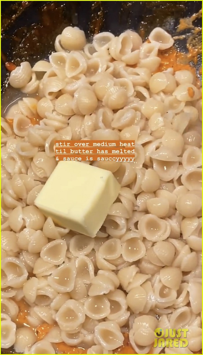 Gigi Hadid Shares Her Famous Spicy Vodka Sauce Recipe Without Vodka