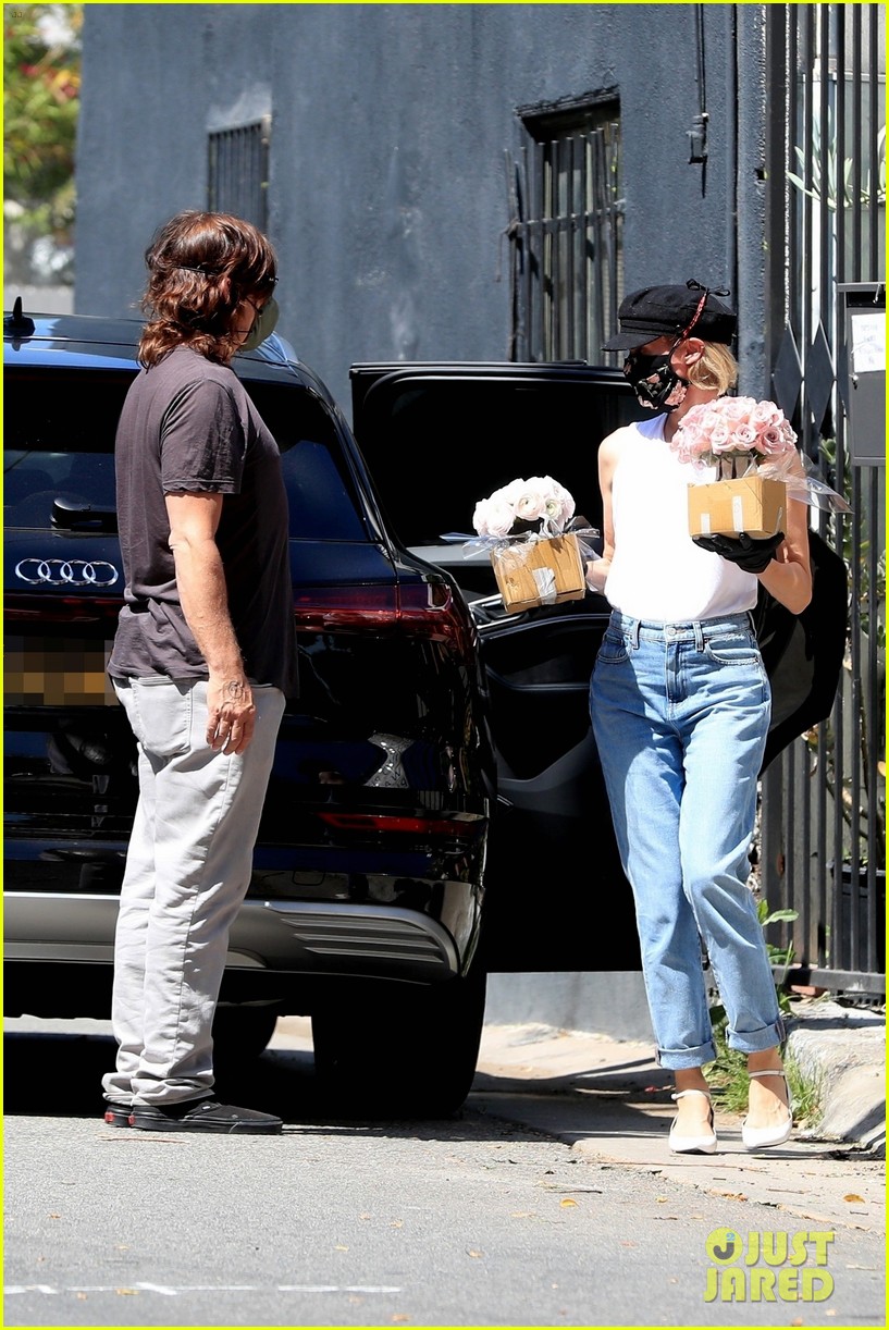 Diane Kruger's Flowers Match the Design on Her Face Mask! Photo