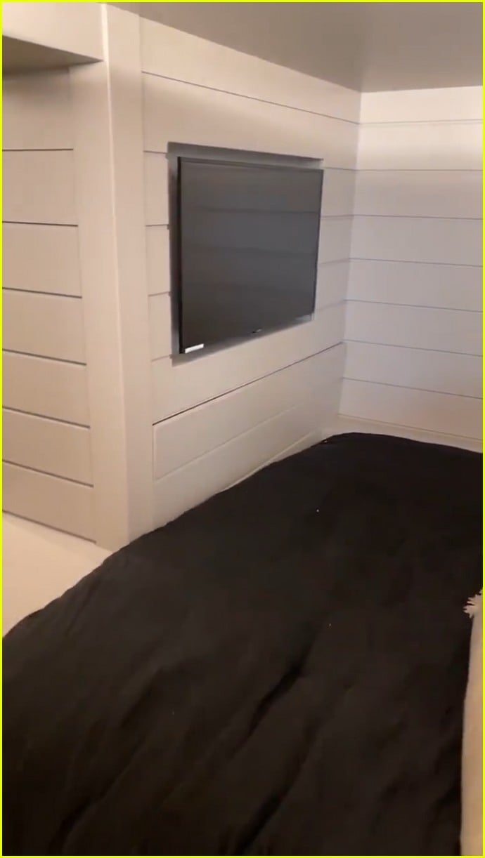 Photo kylie jenner bunk bed room 03 Photo 4453986 Just Jared