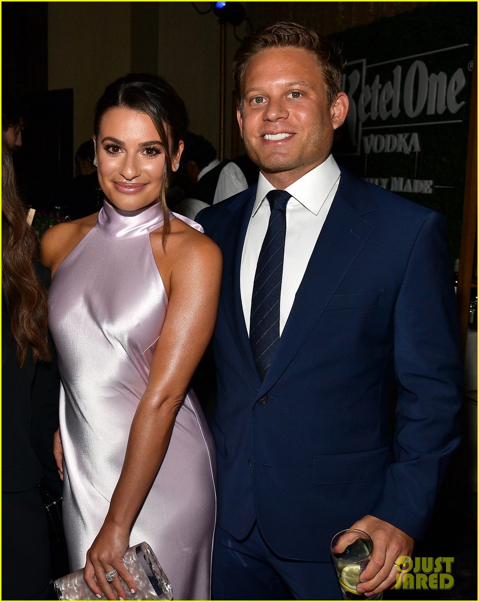 Lea Michele Is Pregnant, Expecting First Child with Zandy Reich Photo