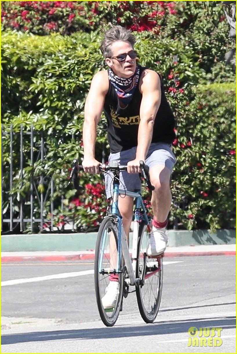 Chris Pine Soaks Up the Sun During a Bike Ride with Annabelle Wallis