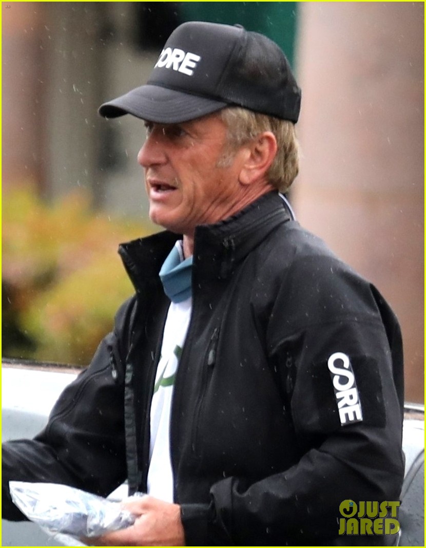 Sean Penn Volunteers With CORE at COVID19 Coronavirus Testing Stations