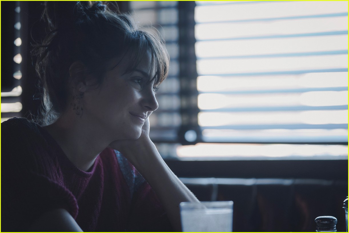 Shailene Woodley Talks About Improvising Sex Scenes with Sebastian Stan