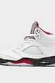 air jordan fire red out now 01