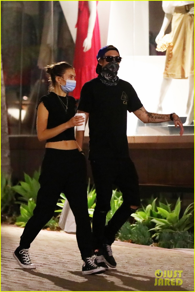 Presley Gerber & Girlfriend Sydney Brooke Head Out After Visiting