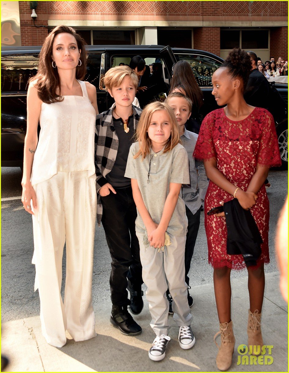 angelina jolie honoring roots of adopted children 054464261