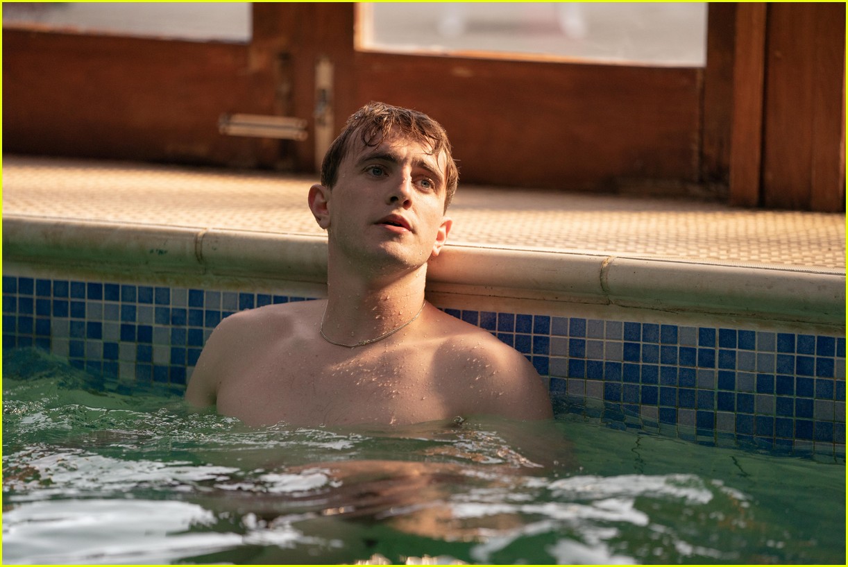 Normal People's Daisy EdgarJones Reveals How the Intimate Scenes