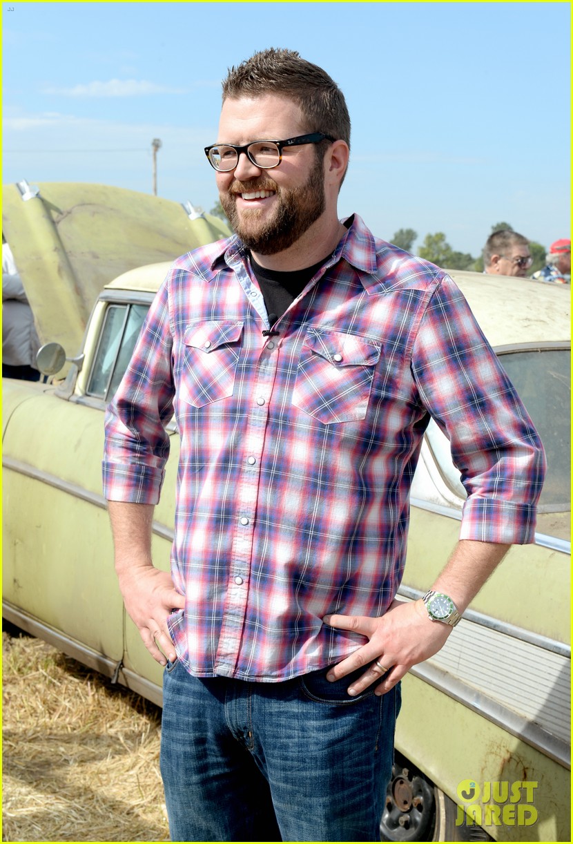 Who is the 'Floor Is Lava' Host? Meet Rutledge Wood Now!: Photo 4464346
