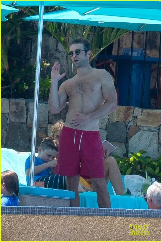 Chace Crawford Goes Shirtless, Practices His Golf Swing by Chace Crawford Goes Shirtless, Practices His Golf Swing by