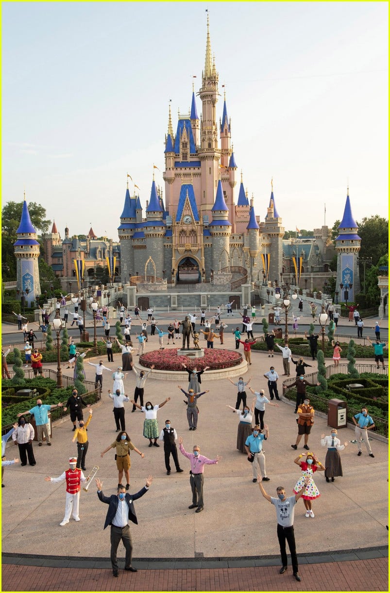 Disney World Reopens in Florida While Coronavirus Cases Rise See