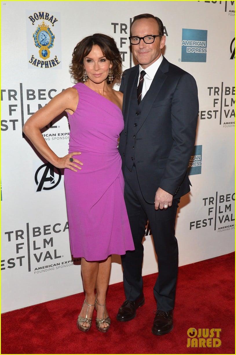 Clark Gregg & Jennifer Grey Split After 19 Years of Marriage Photo