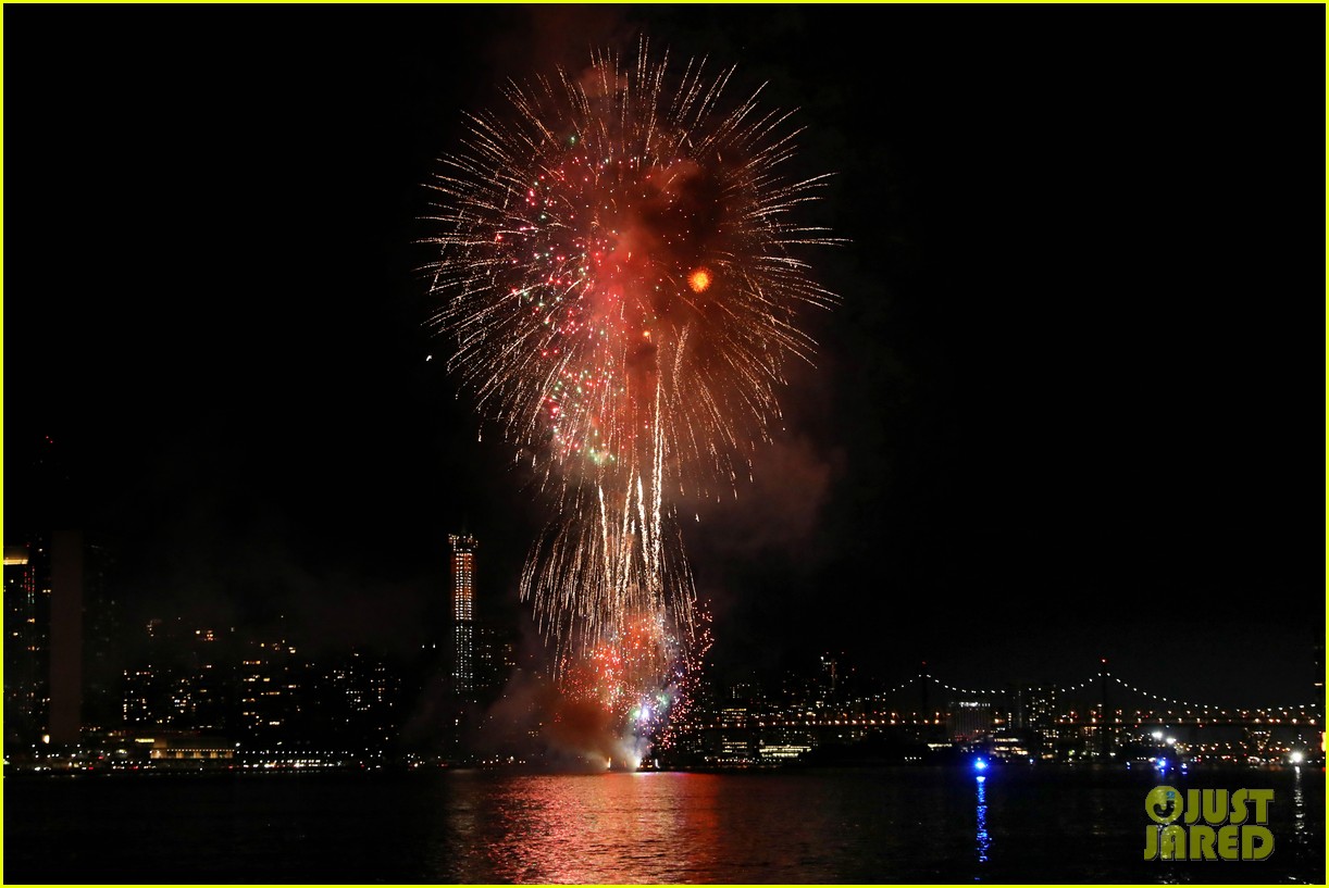 How to Watch Macy's July 4th Fireworks at Home Stream Video Here