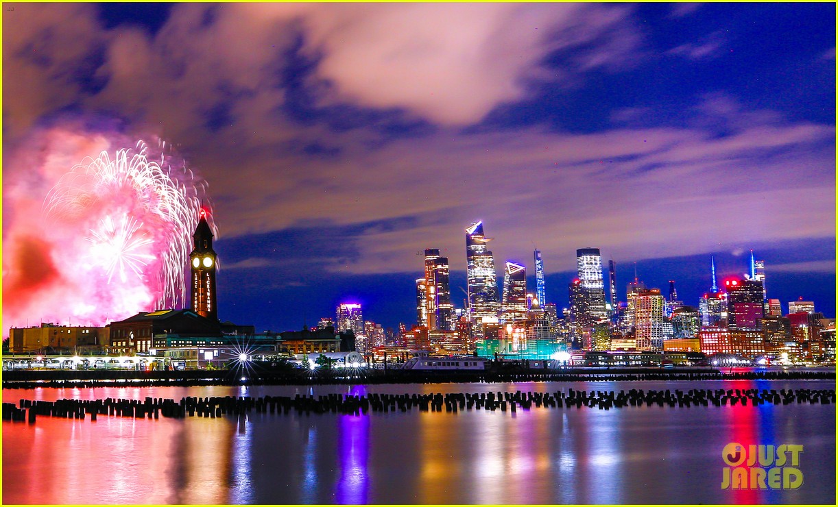 How to Watch Macy's July 4th Fireworks at Home Stream Video Here