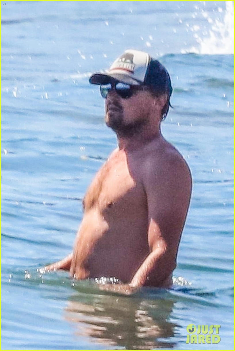Leonardo DiCaprio Looks Like He&rsquo;s Having a Great Time During His