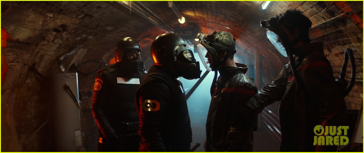 DEATH ON THE NILE CRASH