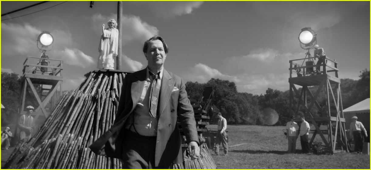 Netflix Shares First Look at David Fincher's 'Mank,' His New Movie