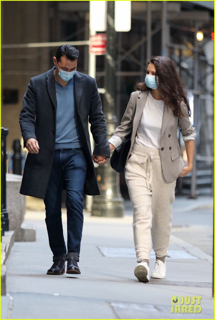 Katie Holmes Holds Hands with Emilio Vitolo Jr. in Latest NYC Sighting