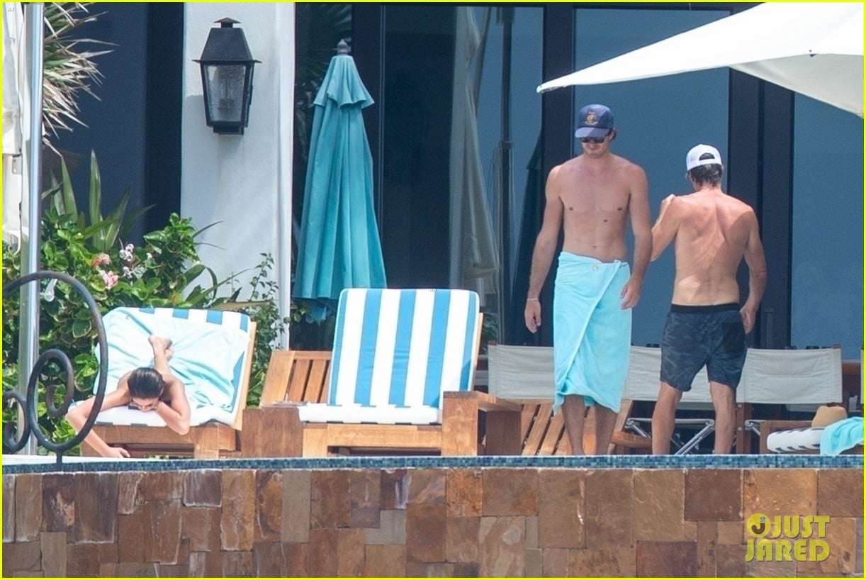 Kaia Gerber & Boyfriend Jacob Elordi Look Hot in Bathing Suits on